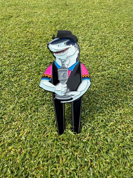 Great White Shark divot tool + ball marker & hat clip